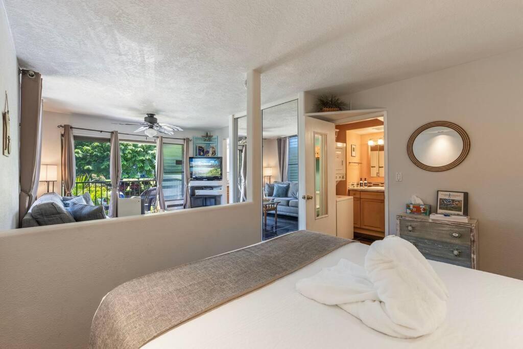 Kihei Akahi C320- Kihei Studio, Walk To Shops, Dining, & The Beach Apartment Wailea  Exterior foto